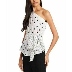 Riley & Rae One Shoulder Side Button Blouse Women's. Size Small. New With Tags.